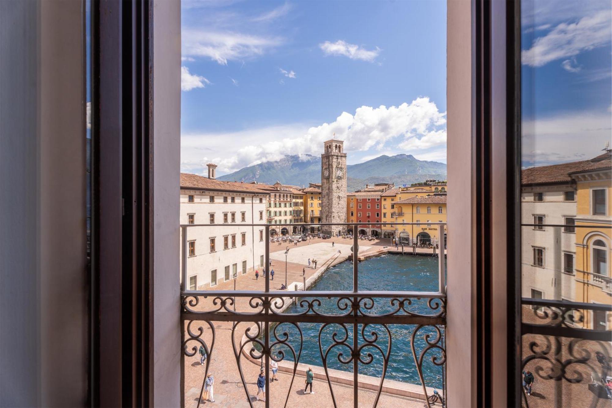Casa La Torre, The View On The Lake Riva del Garda Dış mekan fotoğraf